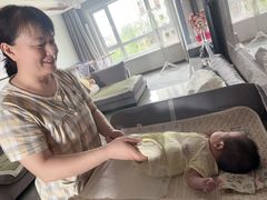 -爱月宝月嫂·育儿嫂(哈尔滨总店)