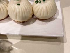 蟹粉生煎-成隆行·蟹王府(九江路店)