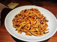 鱼香肉丝-双流老妈兔头(荟聚店)