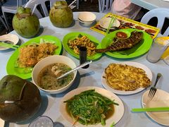 -明记烧鱼美味店