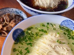 鸡汤银丝面-新万鑫银丝面·非遗无锡味(惠山古镇店)