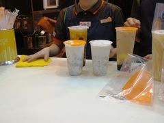 -CoCo都可(八达商城店)