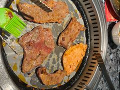 -阪尚皇·原切牛排·烤肉火锅自助(北京路店)