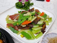 -小贝壳酒楼(经九路店)