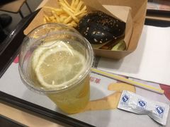 -麦当劳(上百万和城店)