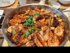 -黄记煌三汁焖锅(新佳丽江汉路店)