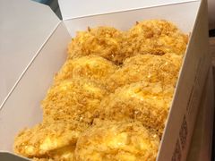 蟹黄肉松小贝-鲍师傅糕点(国金街店)