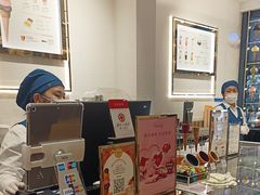 -VENCHI 闻绮(上海佛罗伦萨小镇店)