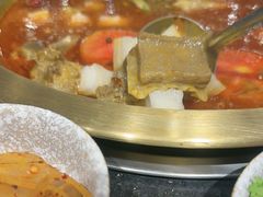 -顶顶汤火牛排火锅·经典铜锅涮肉