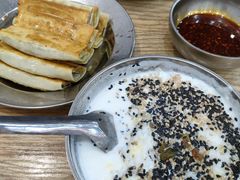 -白翔甜食店