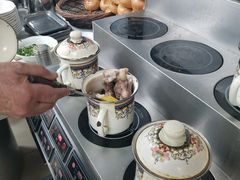 -吾斯曼珍珠抓饭王