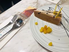 茶韵甜品－茶堆千层-théATRE 茶聚场(王府中環店)