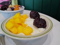 白雪芒果甜甜-堂屋糖水店(愚园店)