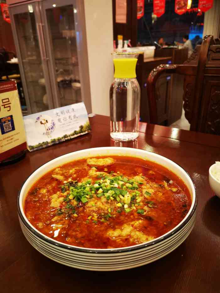 天府食舫(四川大厦店)-"开了很多年了,来吃过几次,总体味道不错,.