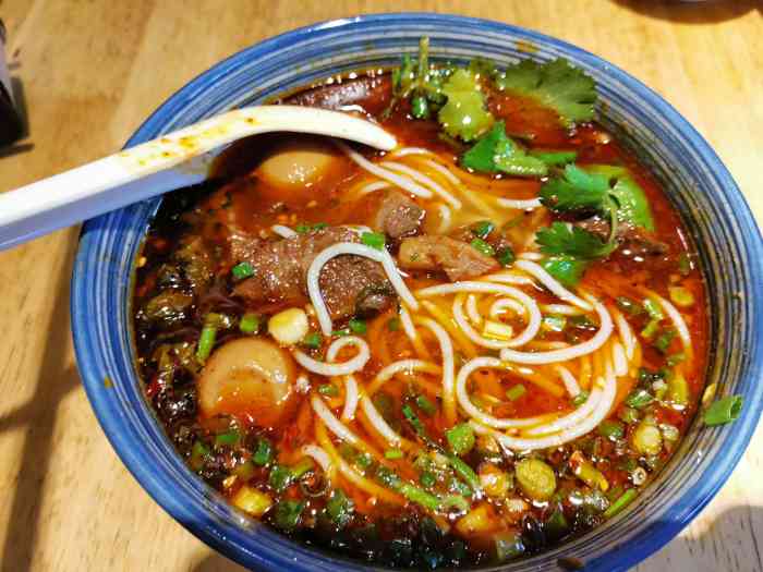 坝坝面-"明明点单说要煎蛋,上个蒸蛋,要碗清汤排骨."-大众点评移动版