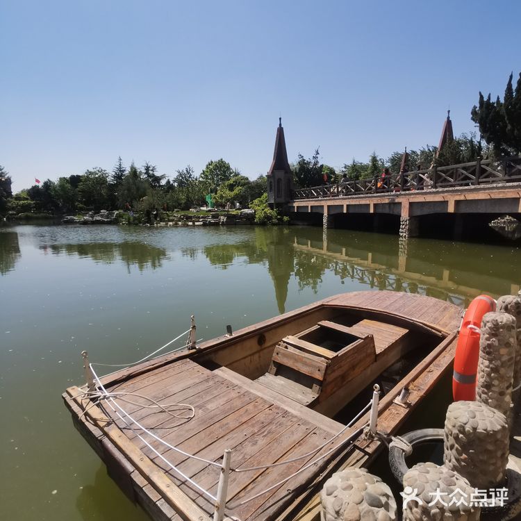 中华石园-西班牙巴塞罗那之天津分那[调皮]