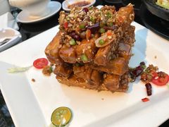 -铜锣湾·有麝自然香(重庆新天地店)