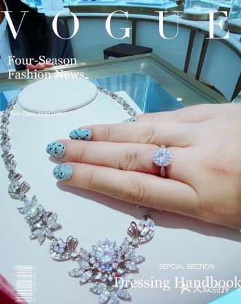 对比下来，这里的价钱明显比外面便宜了不少