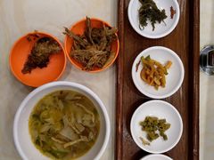 -乡党臊子面(丰庆公园店)