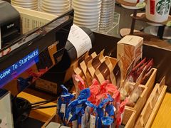 -星巴克臻选(惠州华贸天地1楼店)