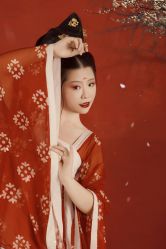 -盘子女人坊生日照·摄影馆(浦东店)