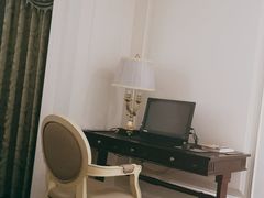 -茂名熹龙国际大酒店(人民广场高铁站店)