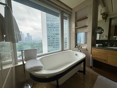 -深圳星河丽思卡尔顿酒店