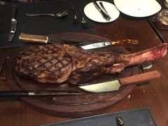 -恰餐厅及酒吧 CHAR Bar & Grill (北京丽都皇冠假日店)