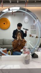 -DO A HAIRSTYLE