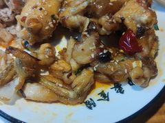 -小小河边鱼(天润城店)