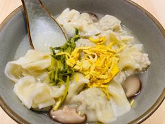 骨头汤云吞-俏凤凰(美林M·LIVE天地东座店)