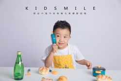 -小鬼当佳儿童摄影(河北保定店)