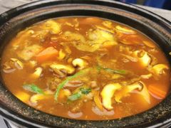 香滑咖喱牛腩煲-长勺子东南亚(街道口店)