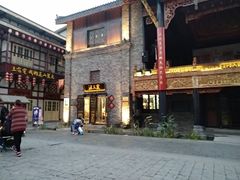-汪玉霞(汉口里店)