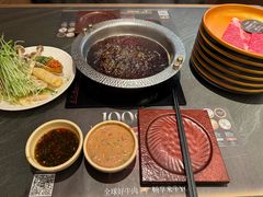-牛YO寿喜烧·铁板烧和牛火锅自助(市府恒隆店)