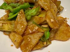 -鼎盛山海火锅(北戴河刘庄夜市老虎石浴场店)