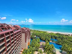 -三亚湾海居铂尔曼度假酒店