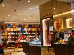 -VENCHI 闻绮(北京国贸商城店)