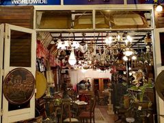 -席娜卡琳火车铁道夜市