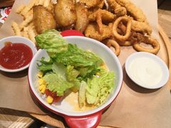 -必胜客(新中纬店)