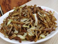 肉丝炒饼-华天新川面馆(缸瓦市店)