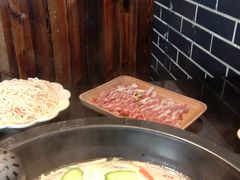 -宽板凳老灶火锅(簋街店)