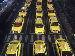 -Ting无边际江景酒店(重庆解放碑云端之眼店)