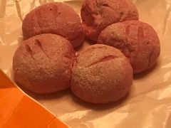 火龙果之子-木子木水日式烫面包(世界城光谷店)