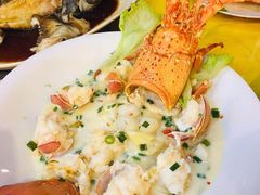 -大树下海鲜饭店