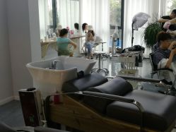 -茶发Salon·烫发染发理发