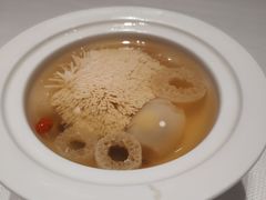 雪绒豆腐炖鸽蛋-扬州香格里拉·香宫中餐厅