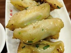牛肉鍋貼-小姜锅贴(凤凰街店)