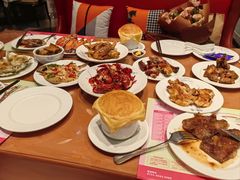 -四海一家自助餐(益田假日广场店)