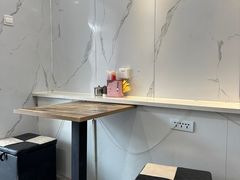 -蒙雅力港式茶餐厅(学人特色商业街店)